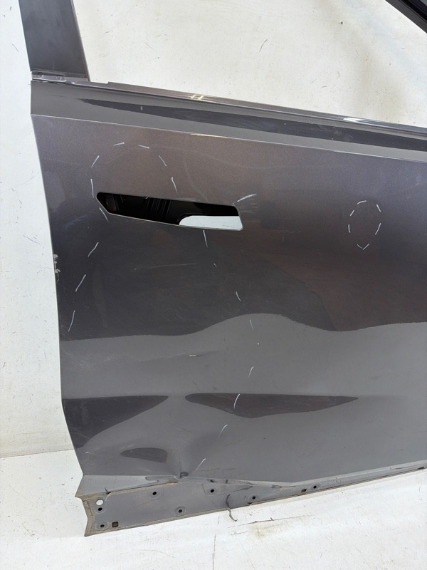 Дверь передняя правая