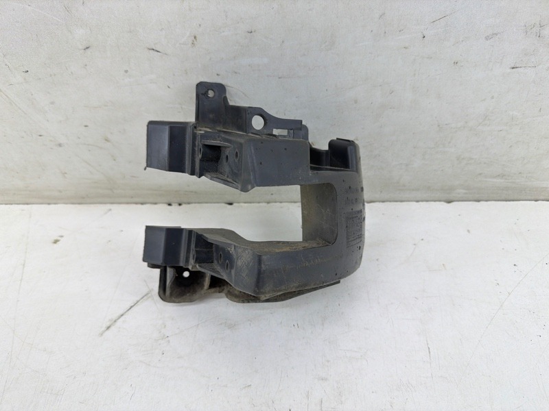 Крепеж бампера