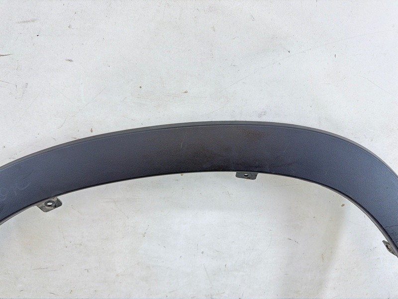 Накладка переднего крыла левого