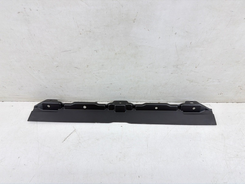 Воздуховод радиатора верхний