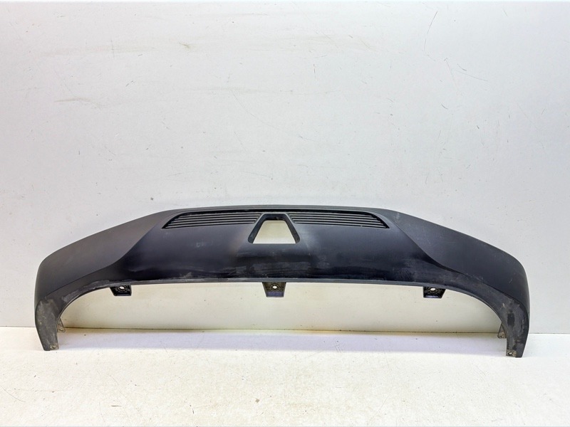 Спойлер заднего бампера