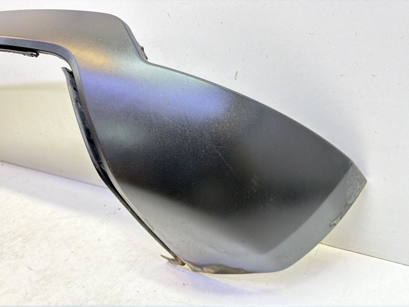 Спойлер заднего бампера