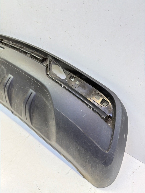 Спойлер заднего бампера