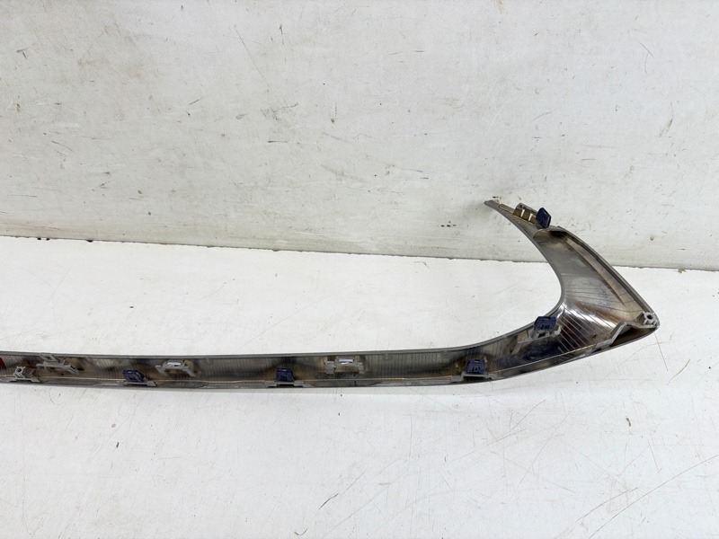 Накладка на решетку радиатора