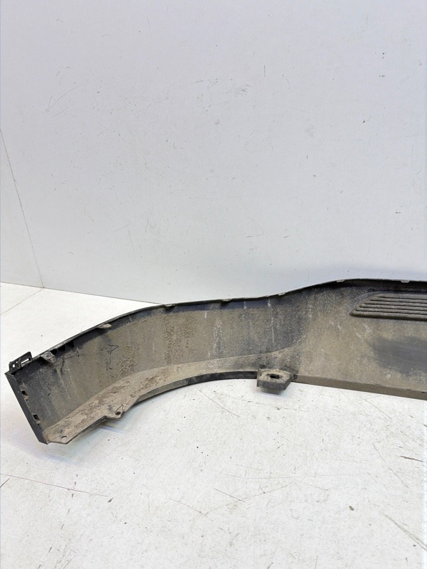 Спойлер нижний