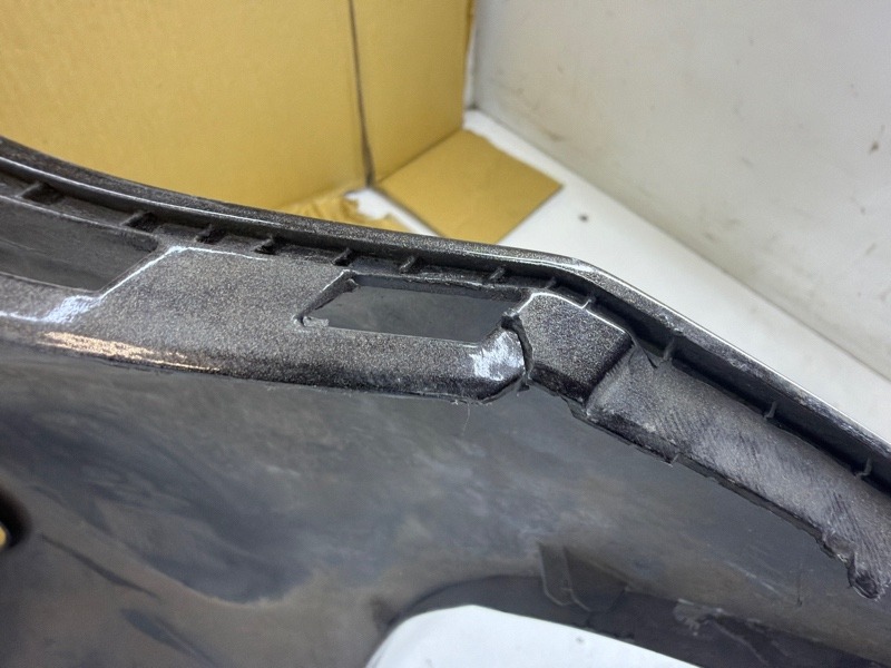 Бампер передний