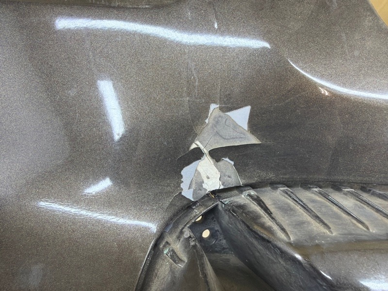 Бампер передний