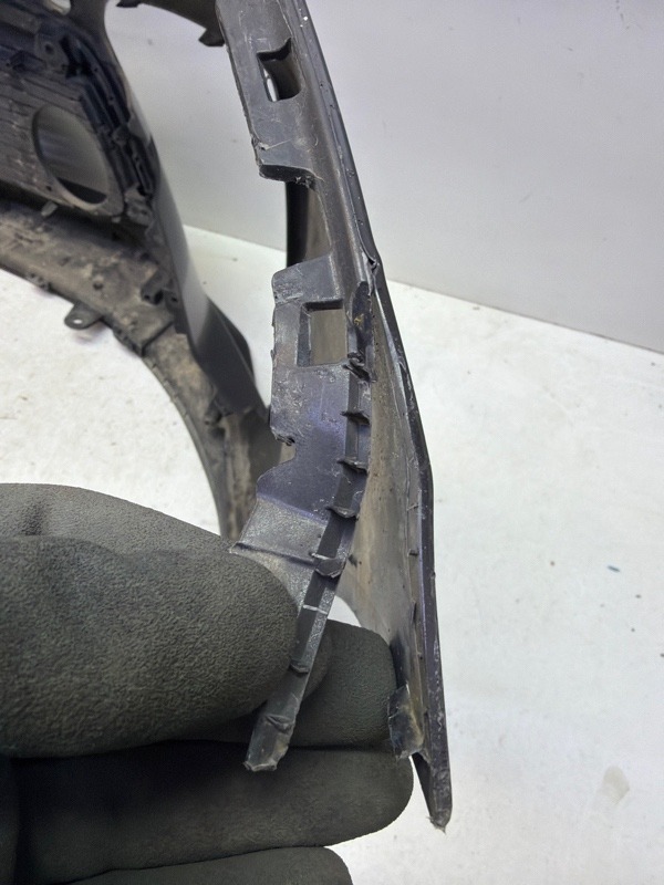 Бампер передний