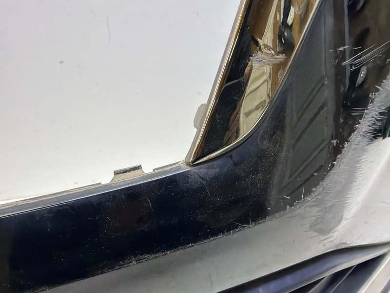 Бампер передний