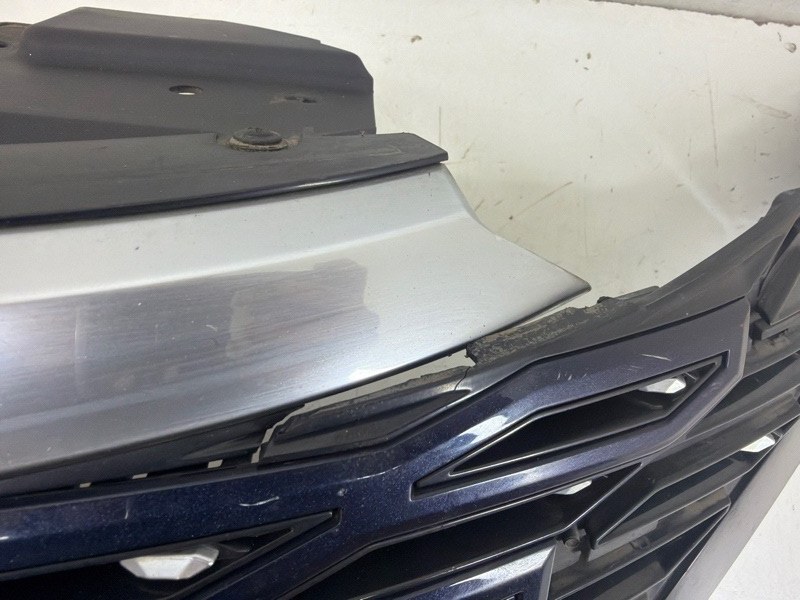 Решетка радиатора