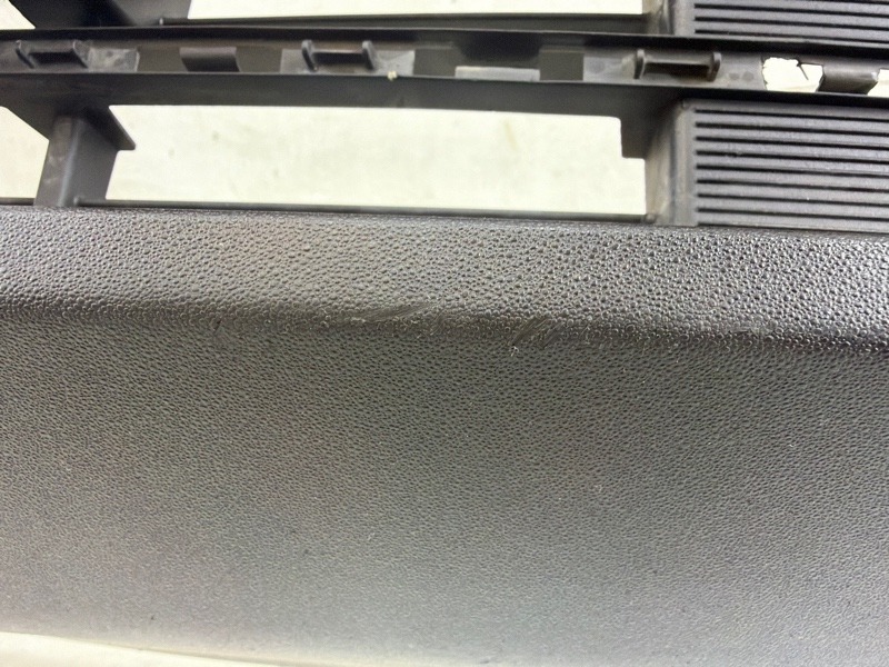 Спойлер переднего бампера