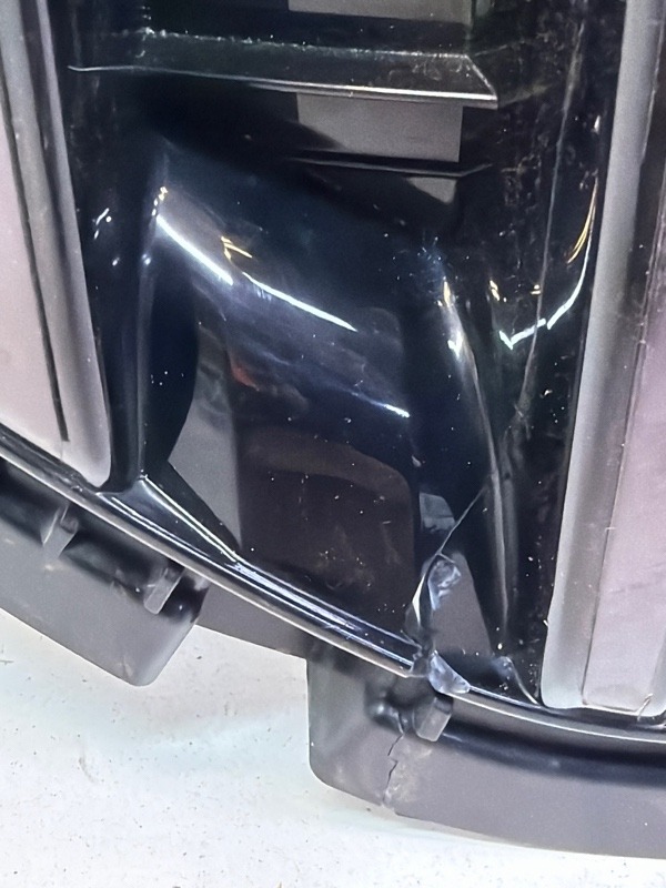 Решетка радиатора