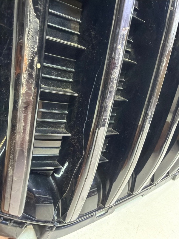 Решетка радиатора