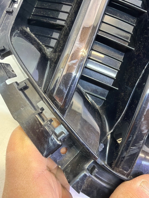 Решетка радиатора