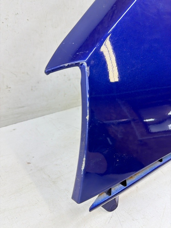 Крыло переднее левое