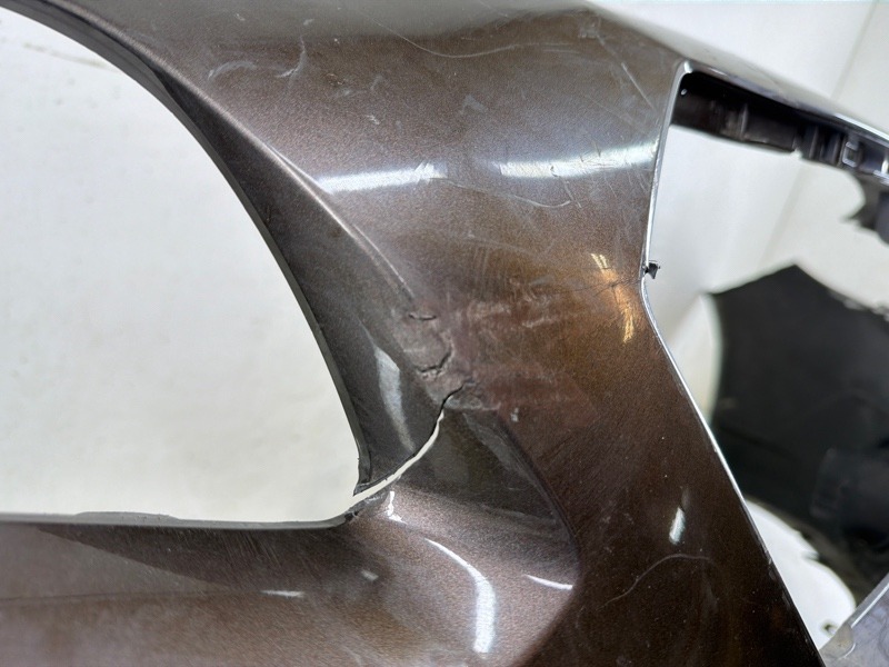 Бампер передний