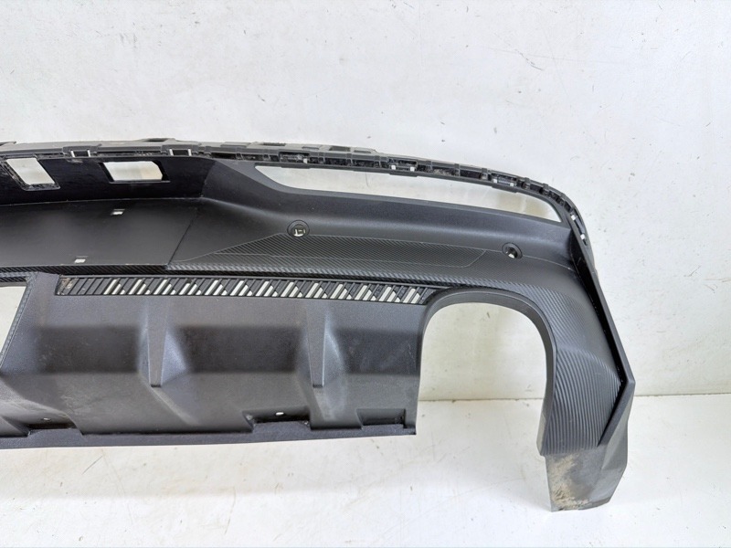 Спойлер заднего бампера