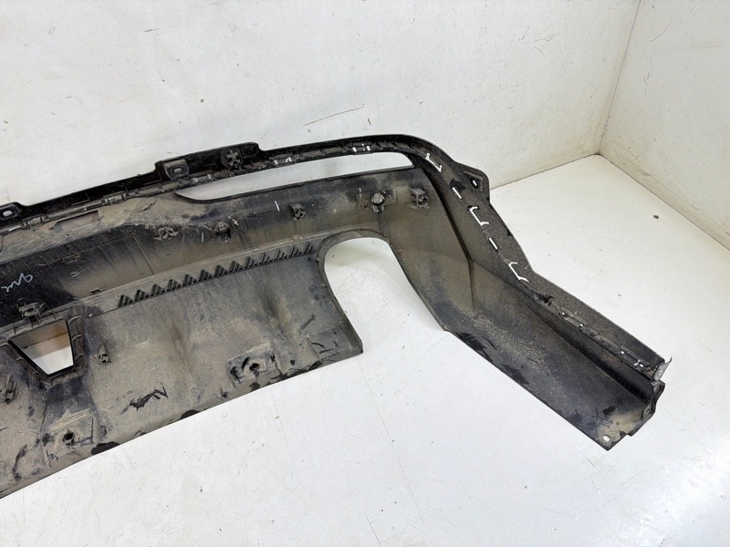 Спойлер заднего бампера