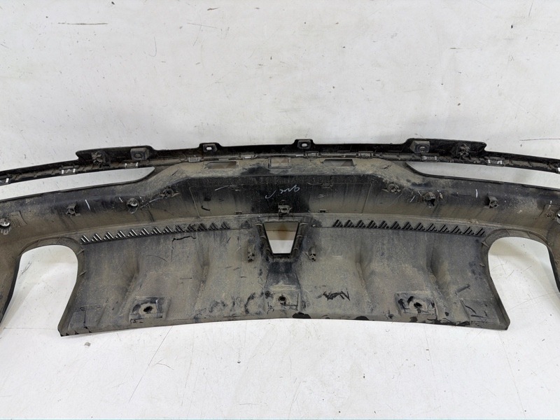 Спойлер заднего бампера