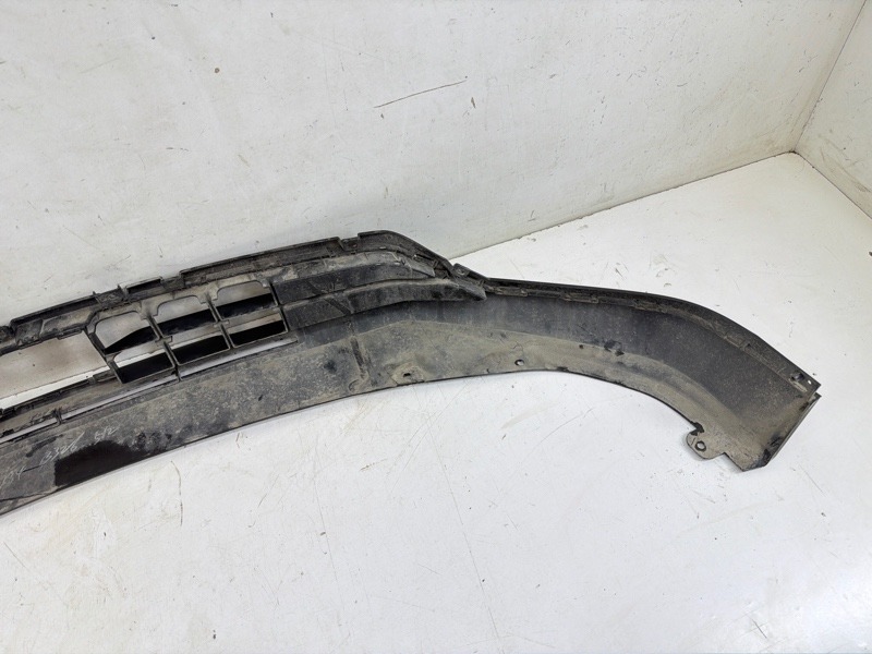 Спойлер переднего бампера