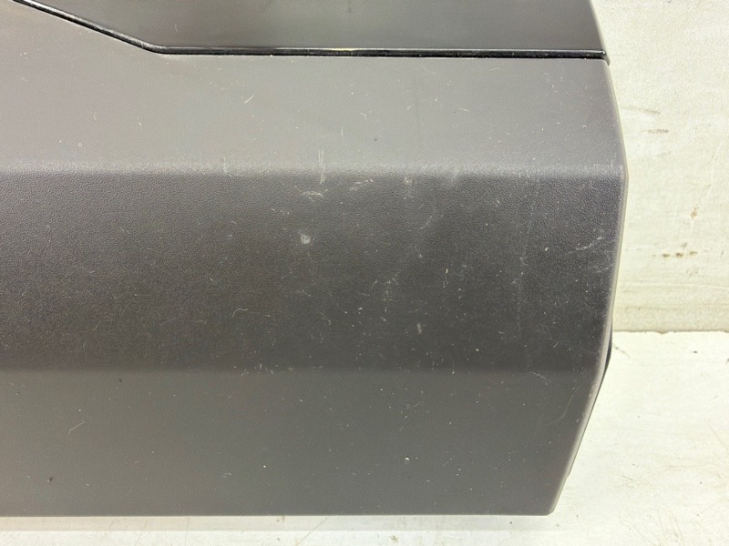 Накладка двери задней правой