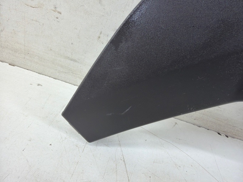 Накладка заднего крыла правого