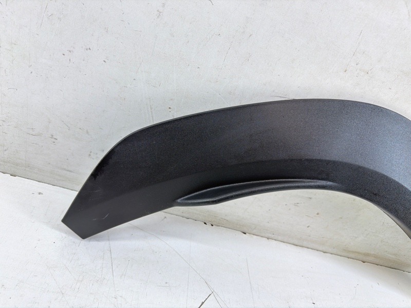 Накладка заднего крыла правого