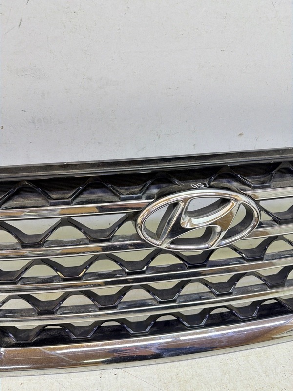 Решетка радиатора