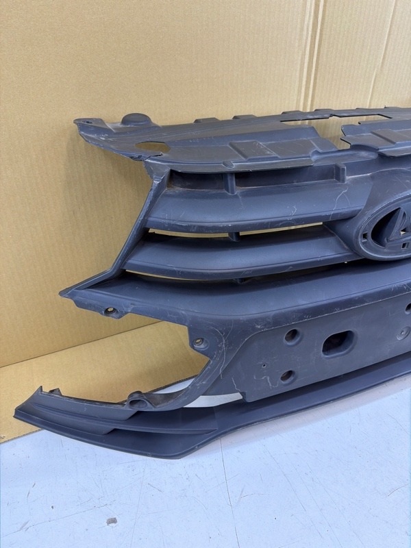 Решетка радиатора