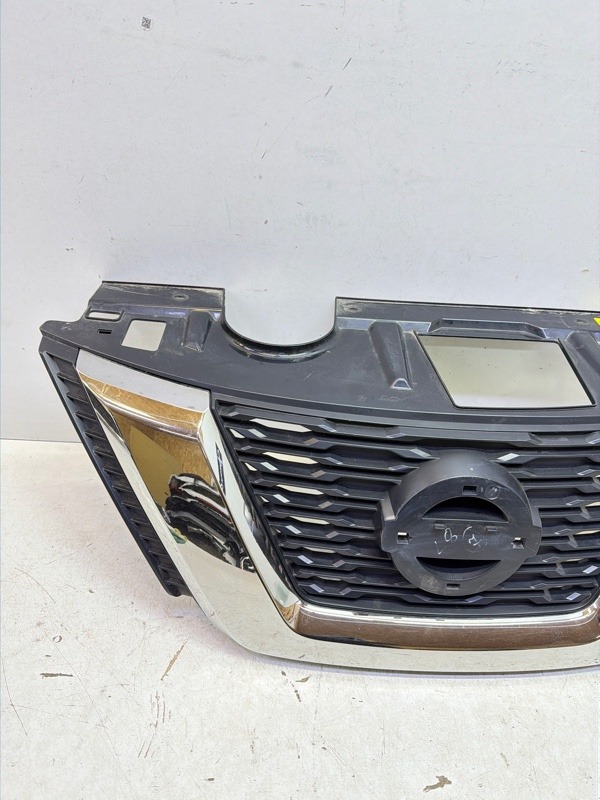 Решетка радиатора