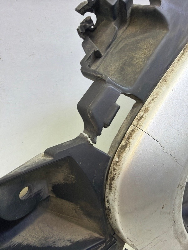 Решетка радиатора