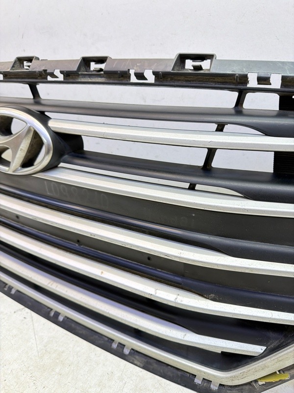 Решетка радиатора