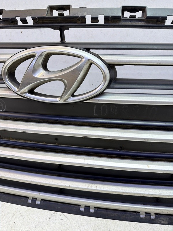 Решетка радиатора