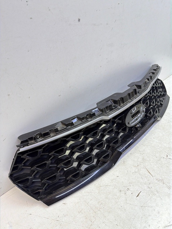 Решетка радиатора