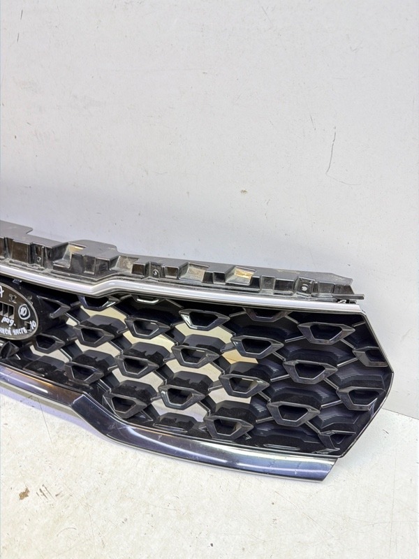 Решетка радиатора