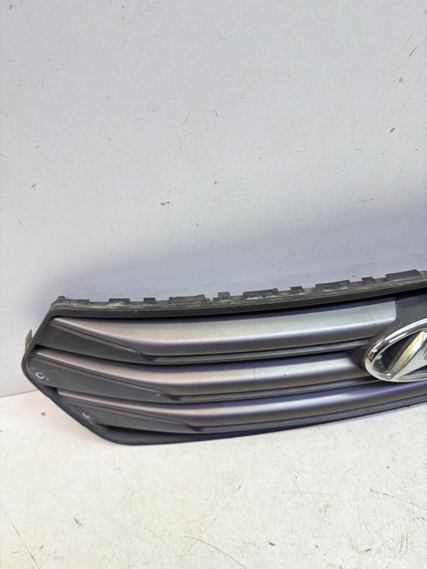 Решетка радиатора