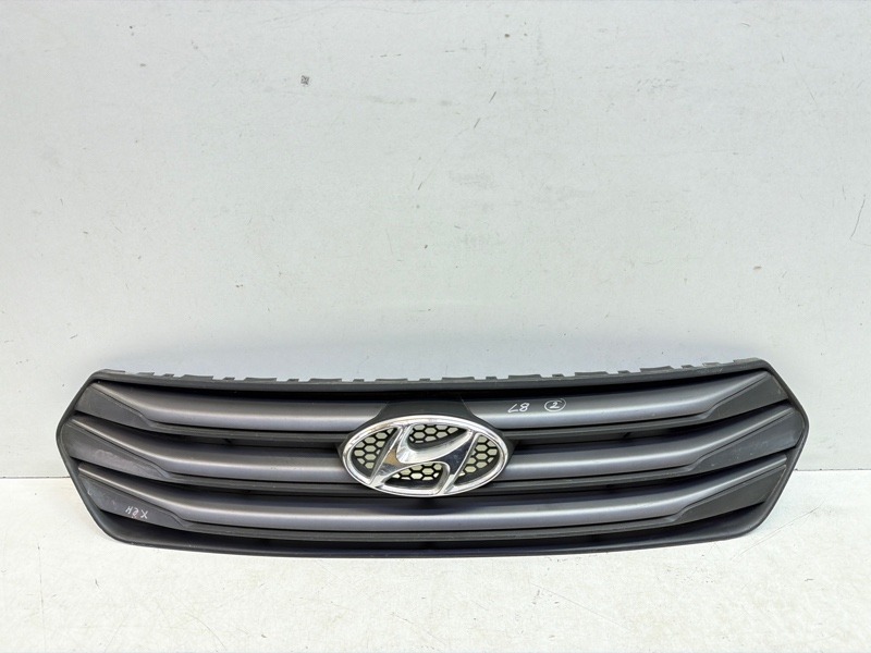 Решетка радиатора