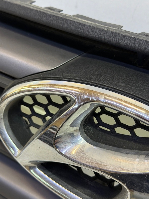 Решетка радиатора