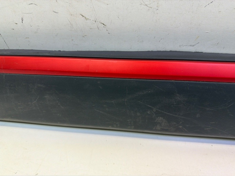 Накладка двери передней правой