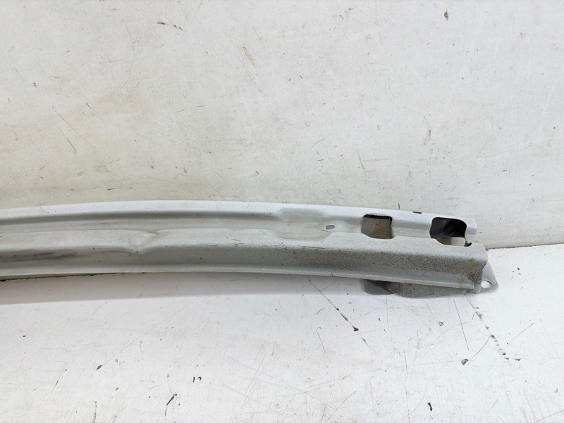 Усилитель заднего бампера