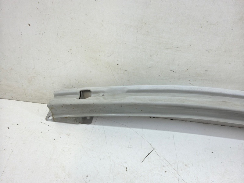 Усилитель заднего бампера