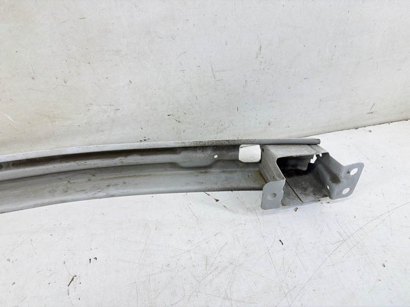 Усилитель заднего бампера