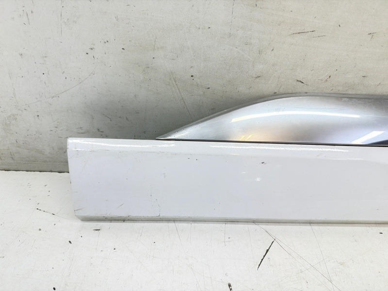 Накладка двери задней правой