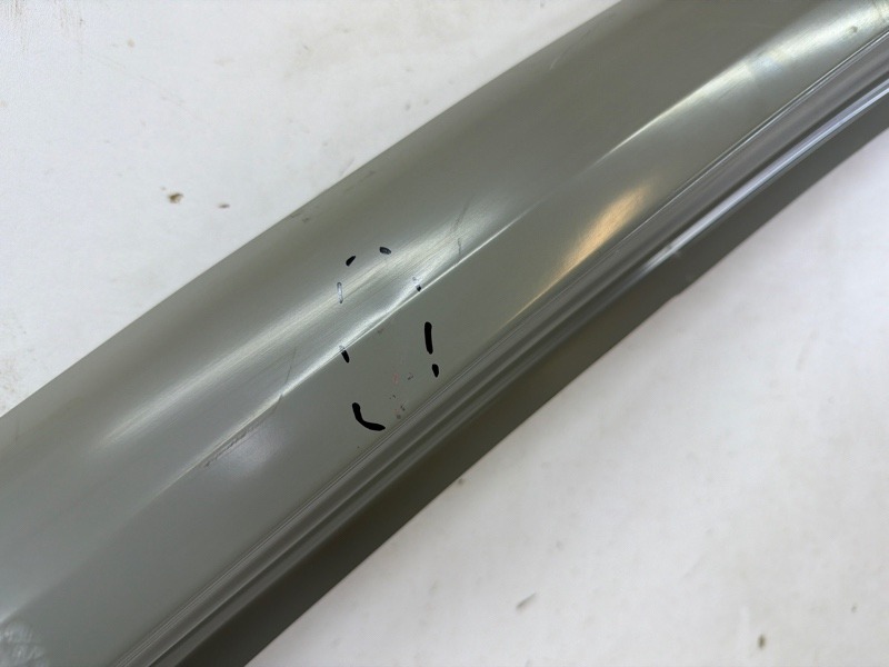 Кузовной элемент