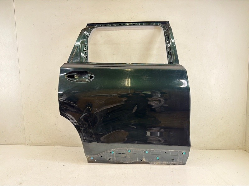 Дверь задняя правая