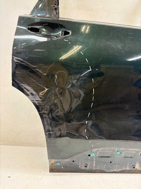 Дверь задняя правая