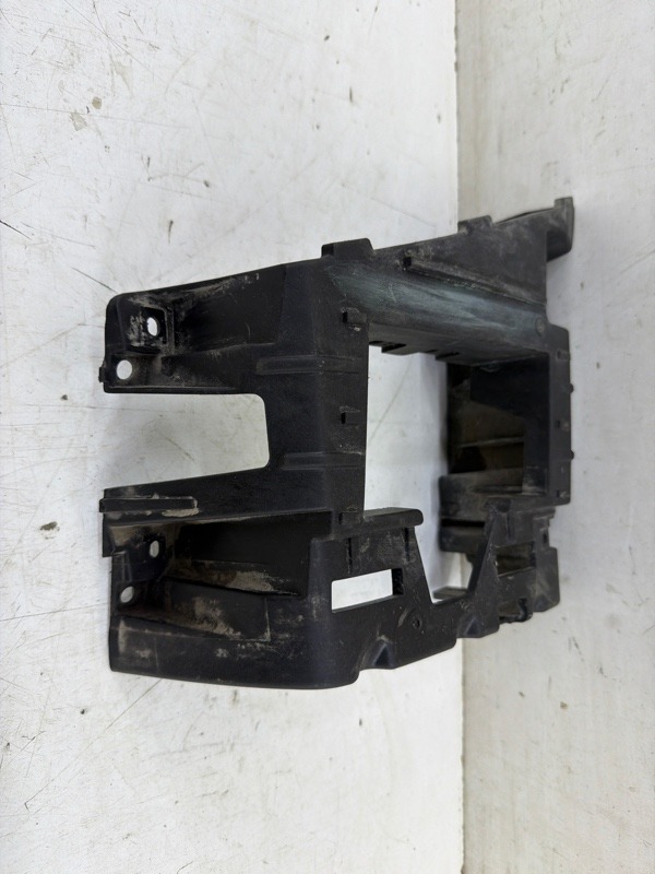 Усилитель заднего бампера