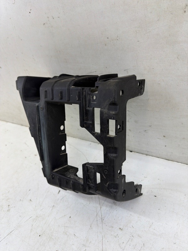 Усилитель заднего бампера