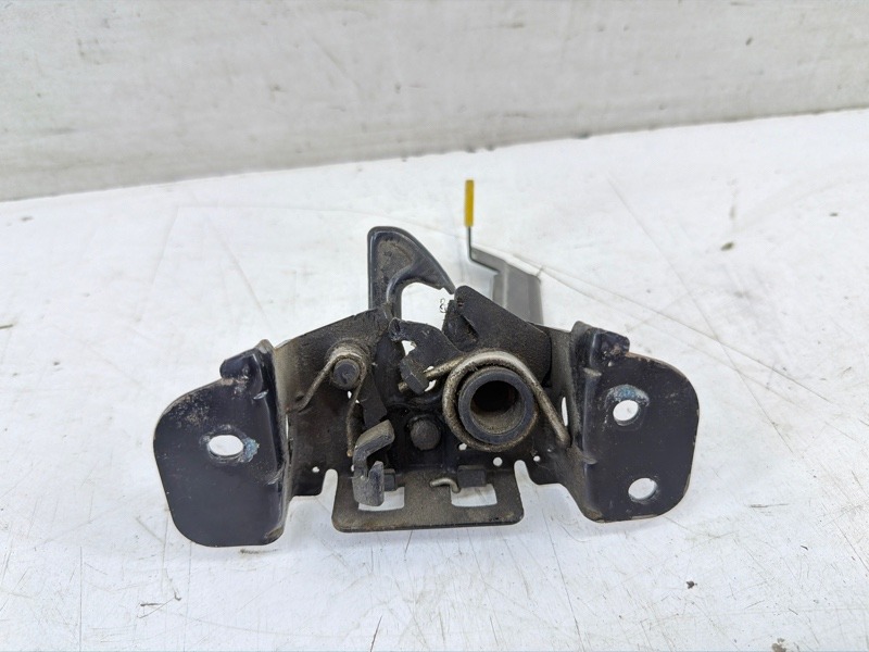 Замок капота для Uni-K 2020>