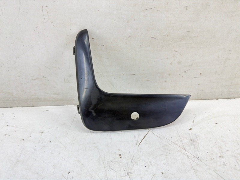 Накладка переднего бампера левая